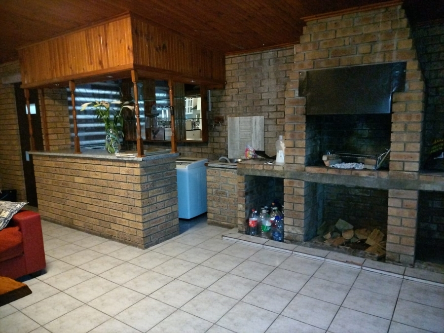 3 Bedroom Property for Sale in Belmont Park Western Cape